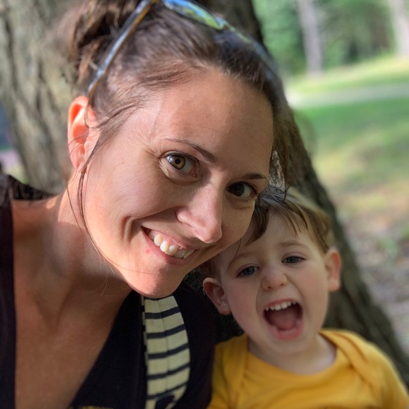 Meet your Posher, Sarah - Picture 1 of 1